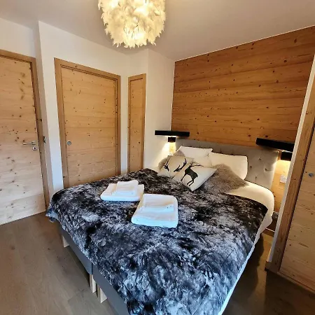 4* Avec 2 Suites, Balcon, Garage, Acces Rapide Aux Pistes, Wifi - Fr-1-598-139
